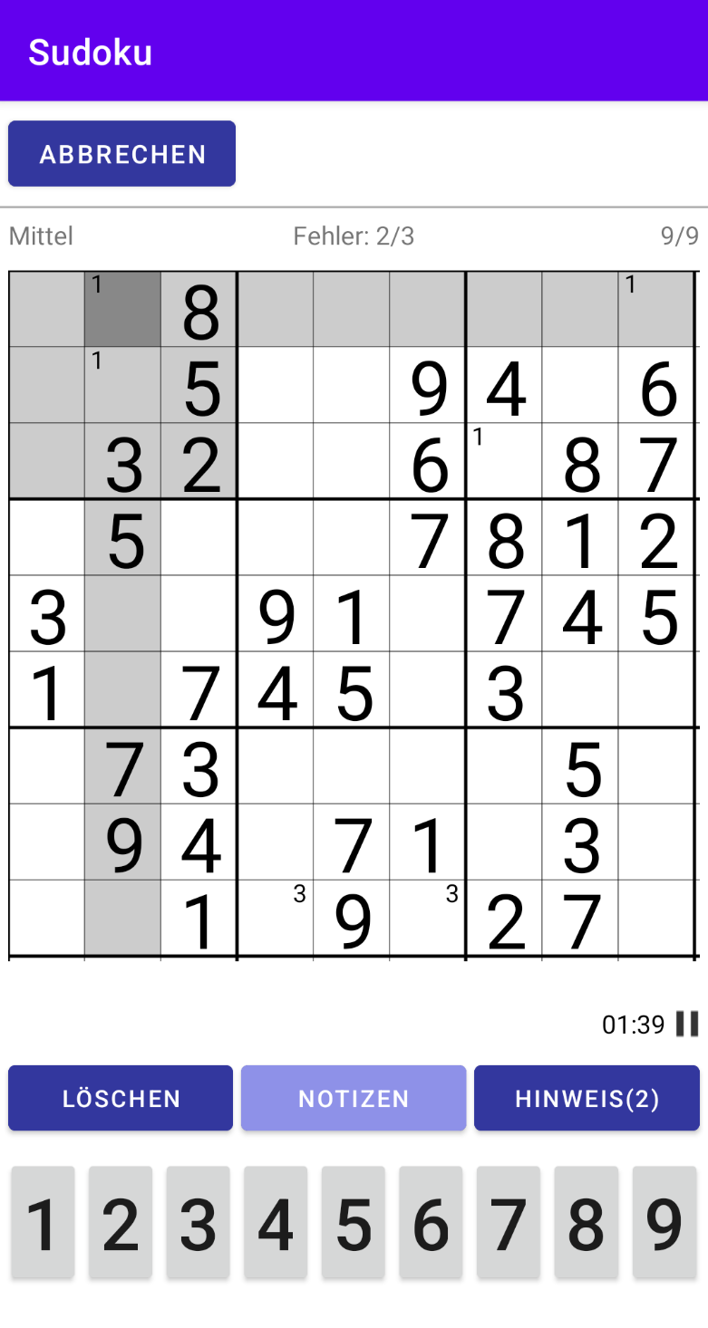 Sudoku-App: 9×9-Spielfeld mit Notizen, markierter Zeile und Spalte, Fehlerzähler und Zahlenfeld